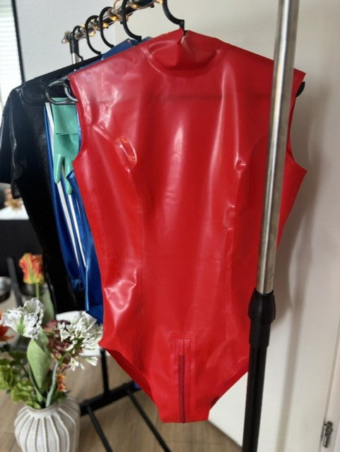 BODY - SEMI TRANSLUCENT